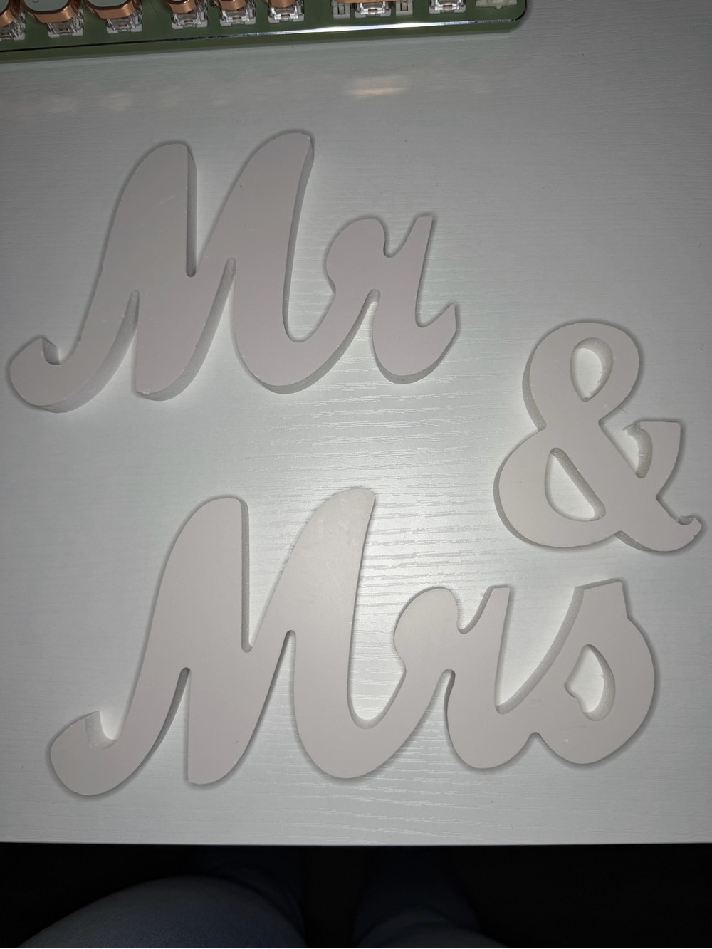 Mr & Mrs Small Wooden Table Signage - White